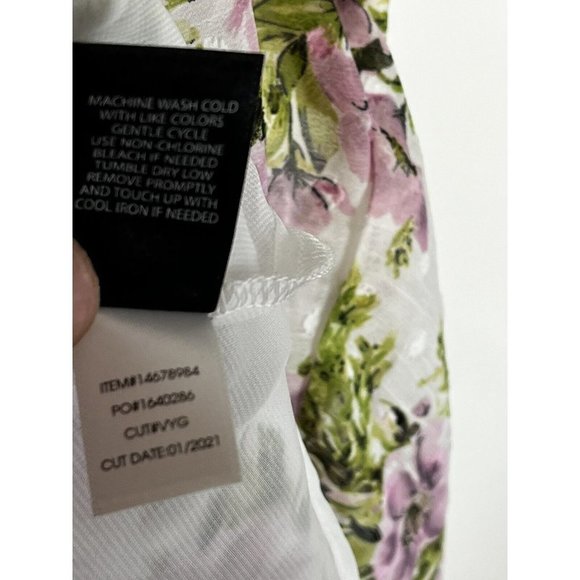 Torrid Size 2X Peplum Chiffon Clip Dot Lace‎ Inset Top White Pink Floral V Neck - Picture 11 of 14